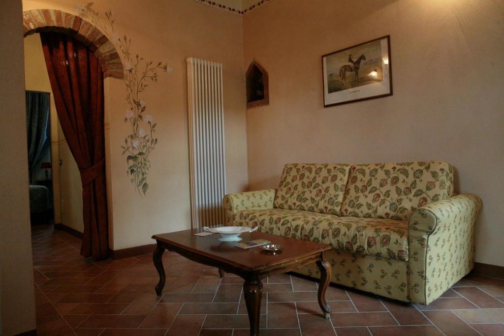 Agriturismo Renaccino Villa Siena Room photo